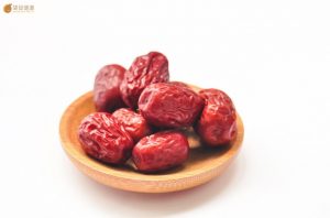 低血压吃红枣好吗?血压低要如何调节