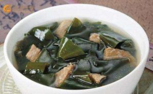 眼睛涩、疲劳，要多吃碱性食物