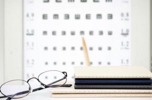 眼睛激光手术安全与近视度数有关